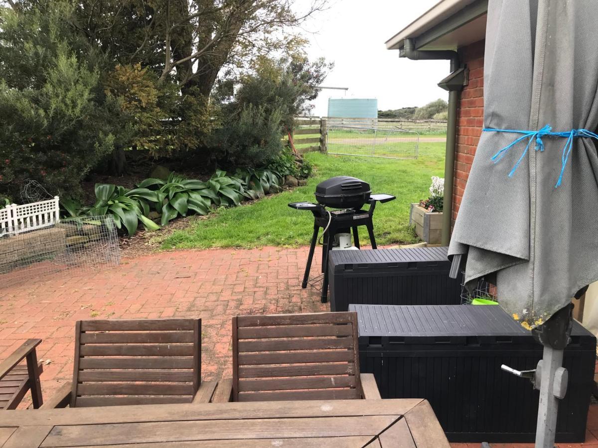 Lanaud Farm Stay Allansford 外观 照片